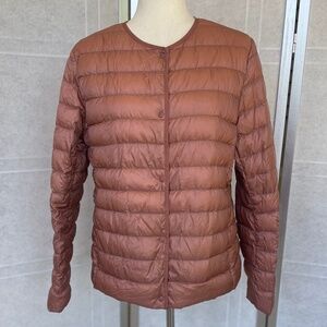 Iniqlo Rose Colarless Ultra Light Down Jacket sz XL